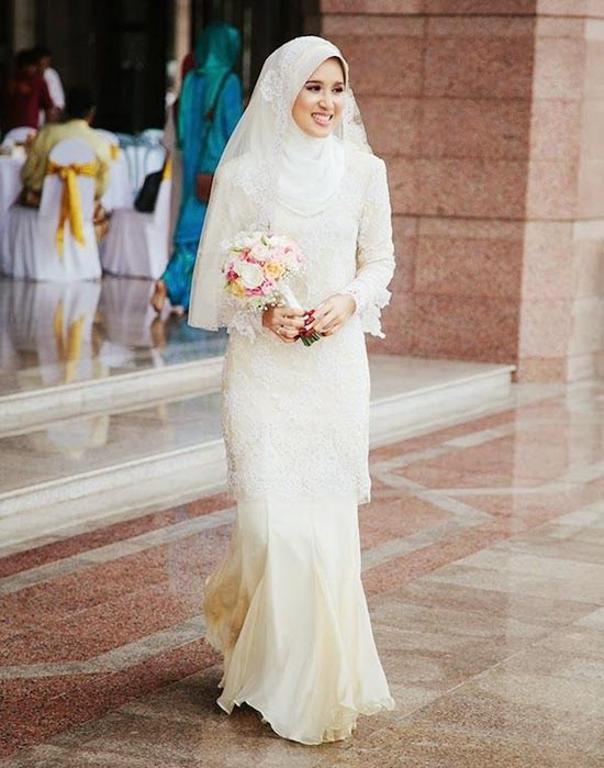 Tetap Cantik Dan Ramah Budget Dengan Simple Wedding Dress Insyaallah Bisa Wedding Blog Dee