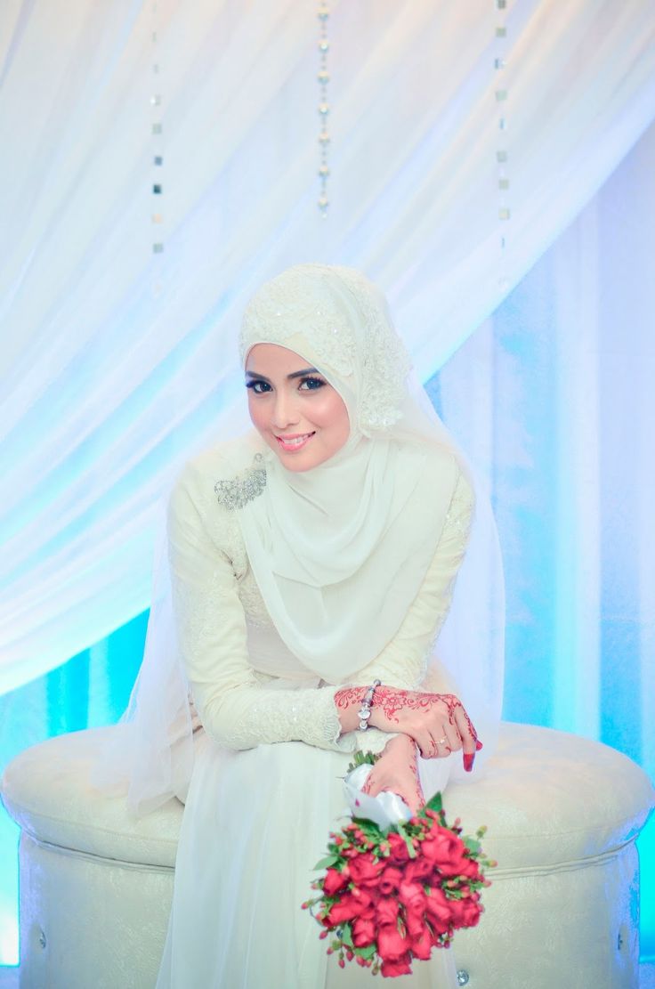 9 Model Hijab Menutup Dada Pilihan Untuk Pesta Pernikahanmu